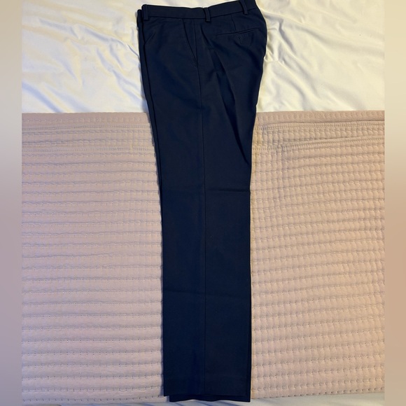 Club Monaco - Men’s - Slim Dress Pant (29/30) - Navy - Picture 7 of 8